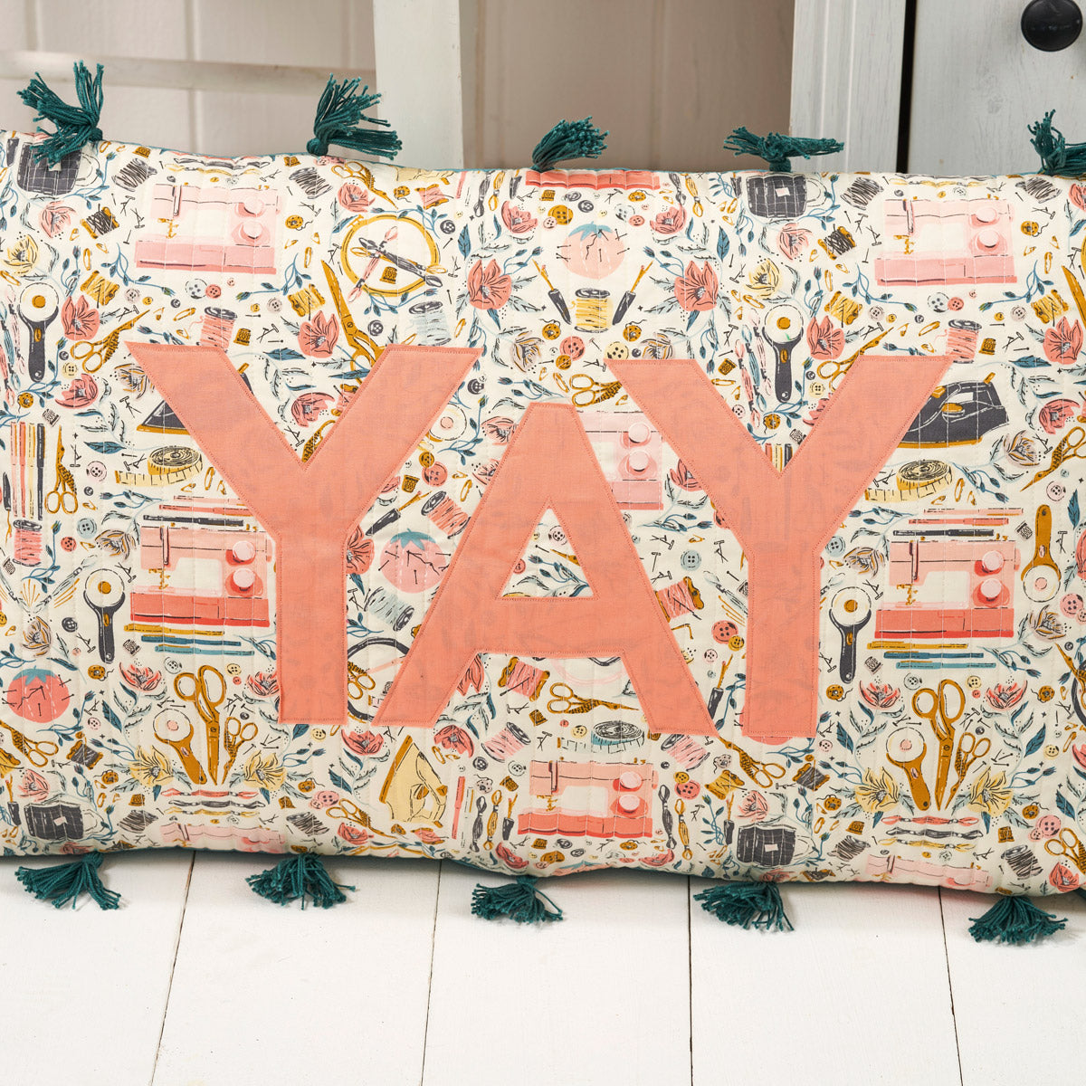 Appliqué Joy Yay Cushion Sewing Pattern PDF