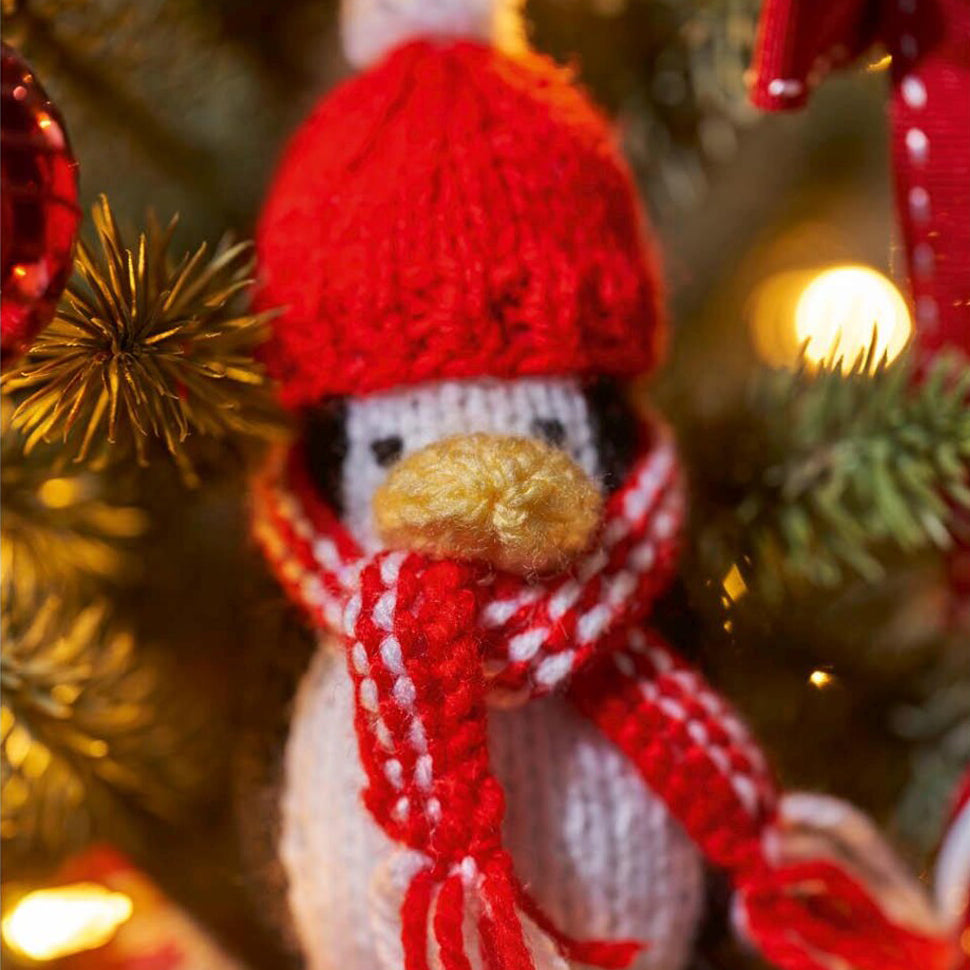 penguin Christmas ornament knitting pattern