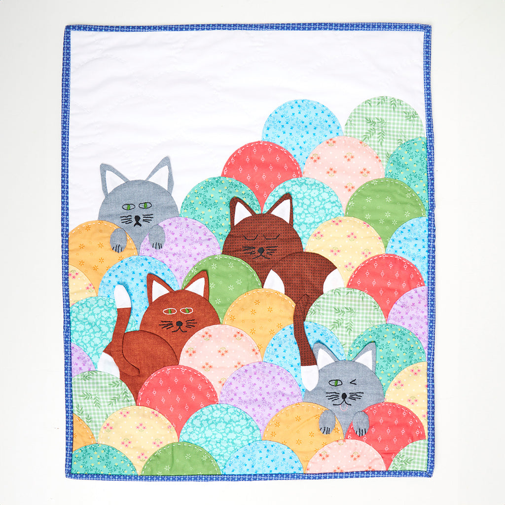Clamshell Cats Mini Quilt Pattern PDF