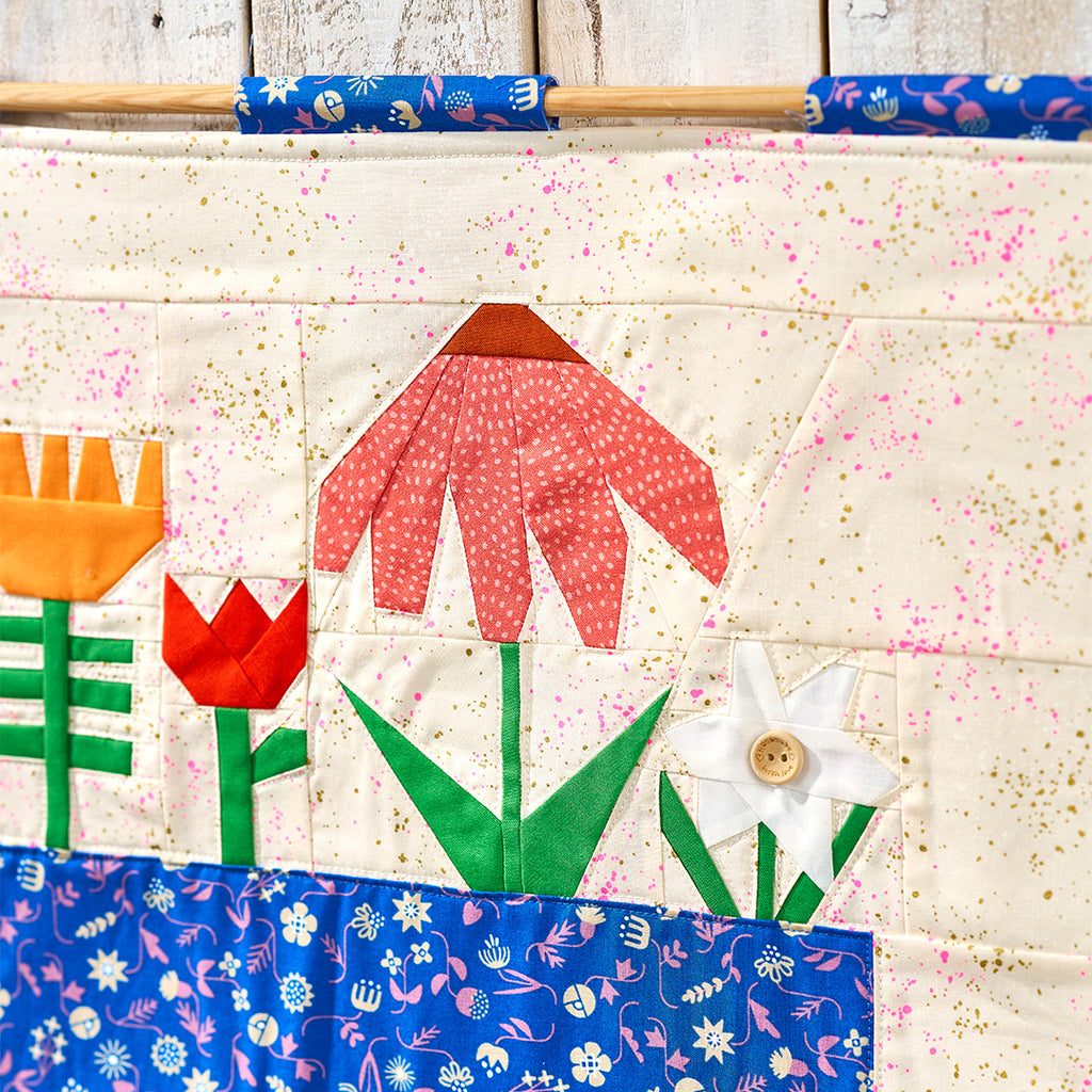 Floral Joy Quilted Banner