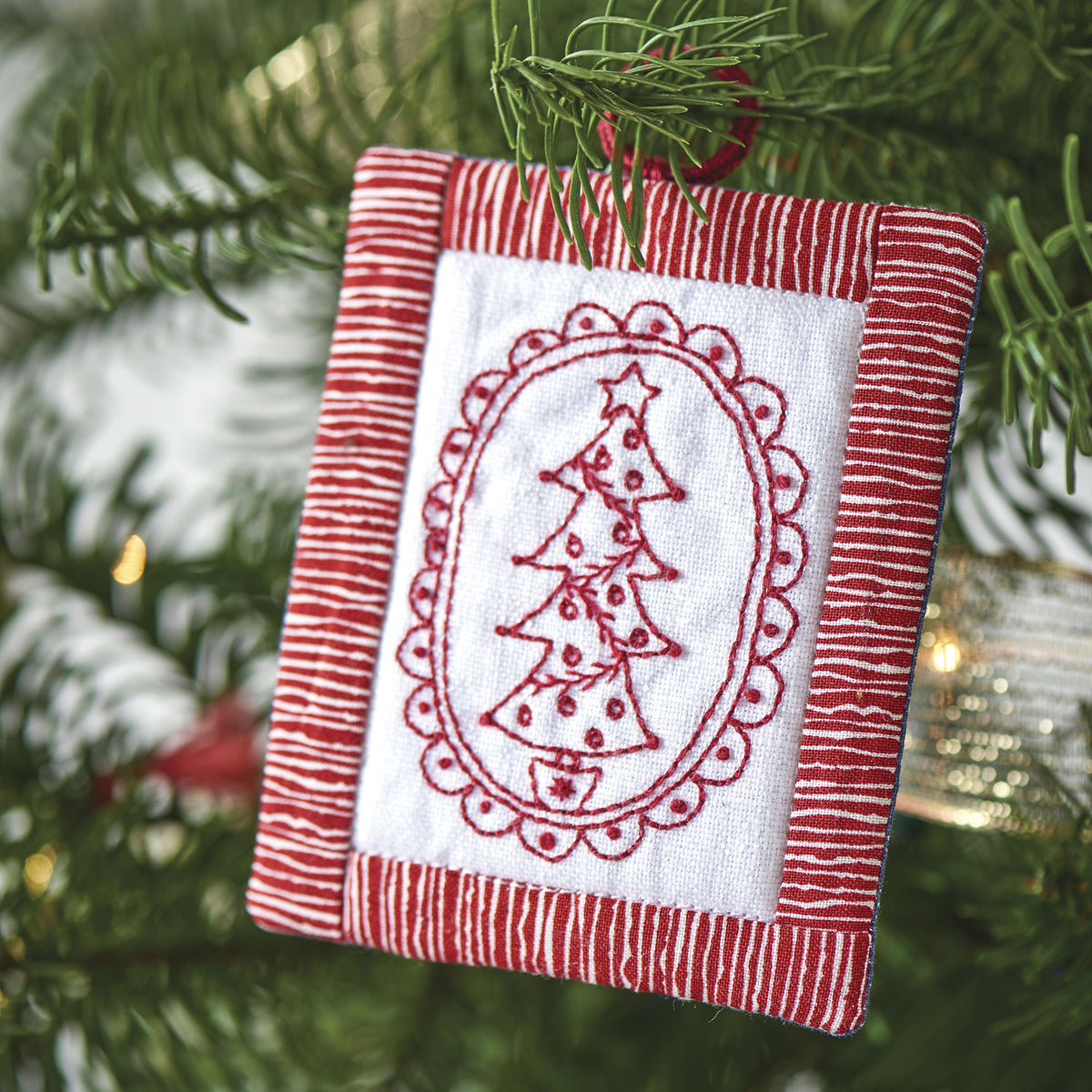Redwork Tree Decorations Embroidery Pattern PDF