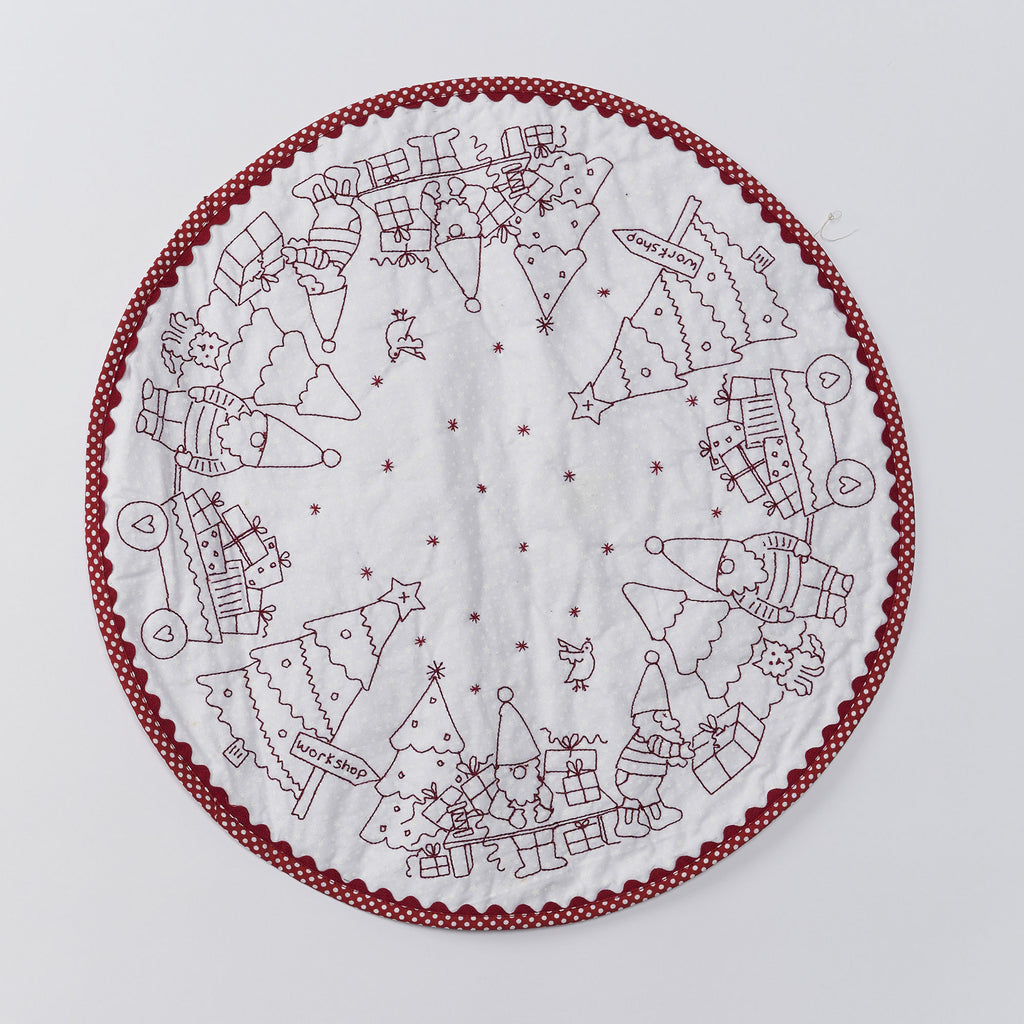 Redwork Candle Mat Embroidery Pattern PDF