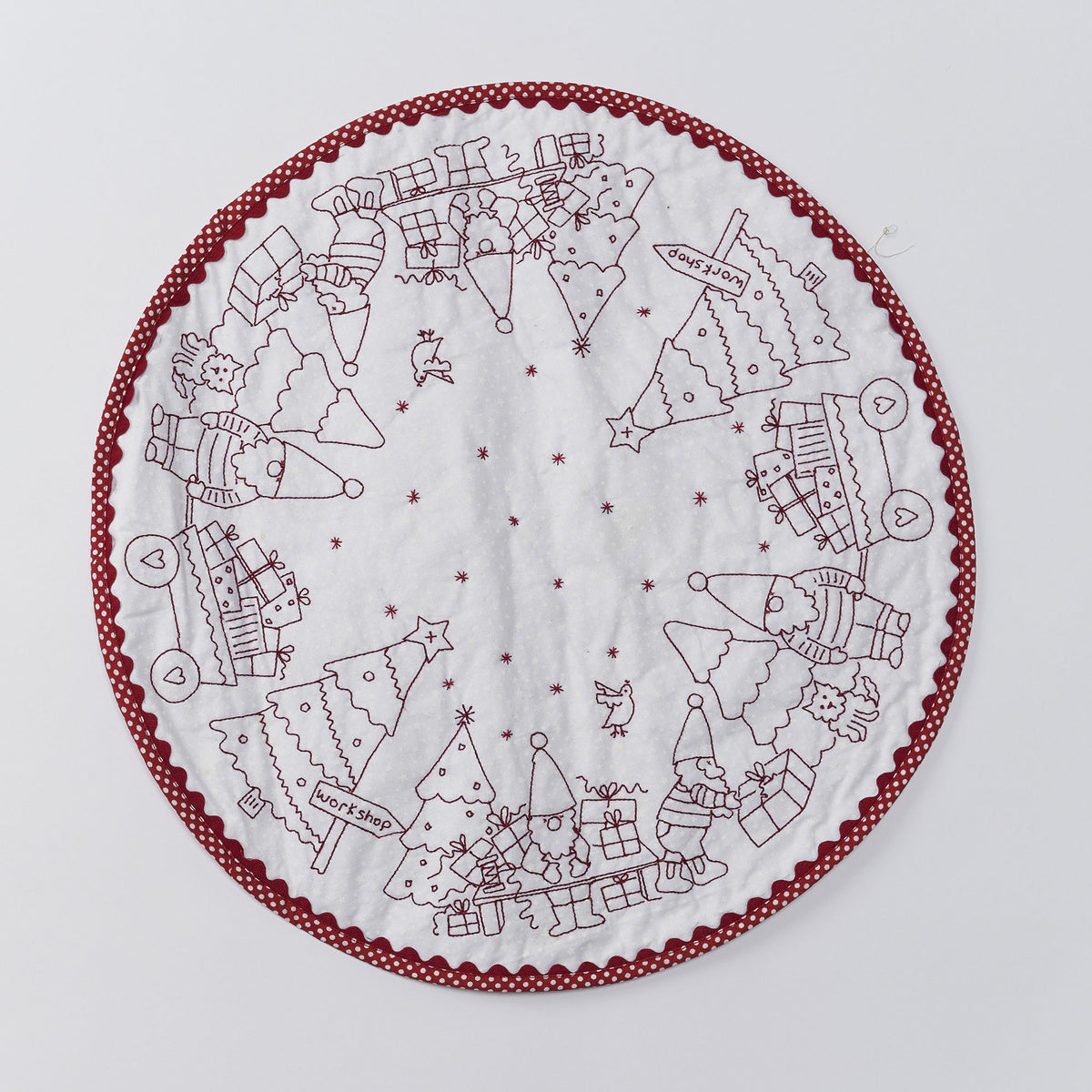 Redwork Candle Mat Embroidery Pattern PDF