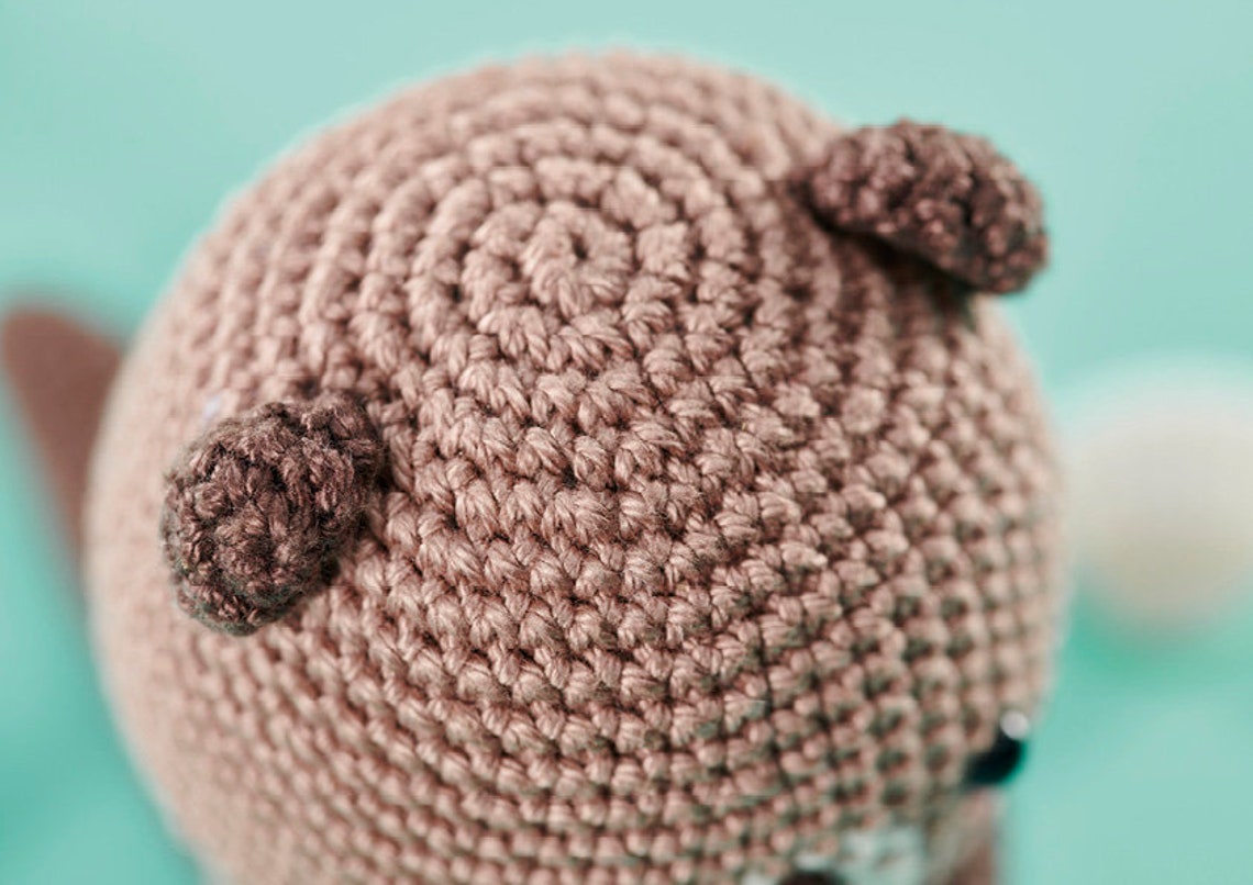 Otter amigurumi crochet pattern PDF
