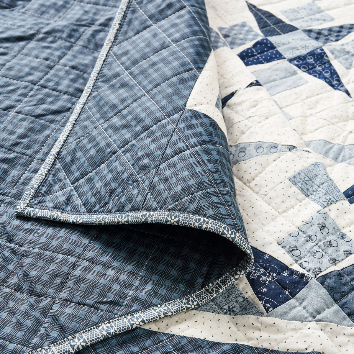 Winter Stars Quilt Pattern PDF
